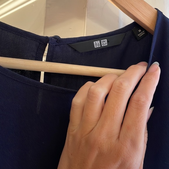 Uniqlo shift dress - Picture 3 of 7